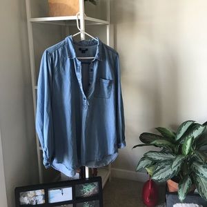 Chambray Old Navy pullover